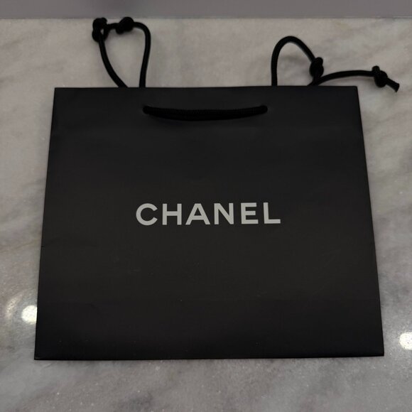 NWOT CHANEL BLUE Baguette CC Crystal Necklace and Earring Set - Picture 11 of 13